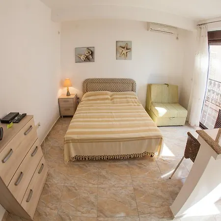 Apartments Lumiere Rafailovici Exterior photo